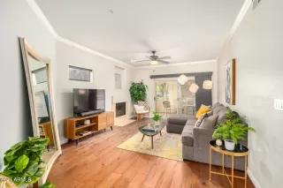 Photo #4: 6305929 Listing