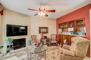 Photo #1: 6305978 Listing 