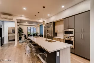 Photo #4: 6306181 Listing 