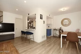 Photo #4: 6306330 Listing