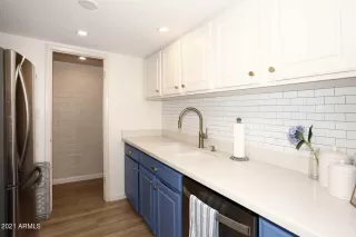 Photo #5: 6306330 Listing