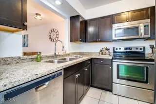 Photo #6: 6306431 Listing 