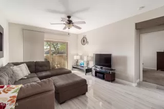 Photo #2: 6306513 Listing