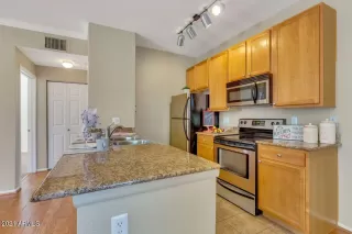 Photo #3: 6306515 Listing