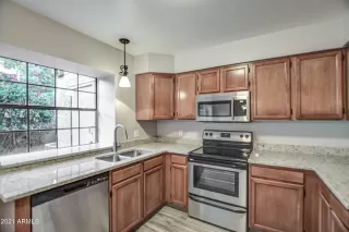 Photo #2: 6306560 Listing