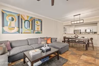 Photo #3: 6306567 Listing