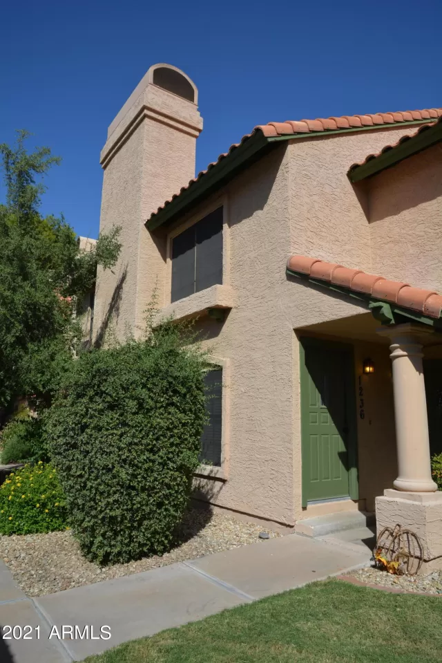 MLS: 6306697 Condo For Sale