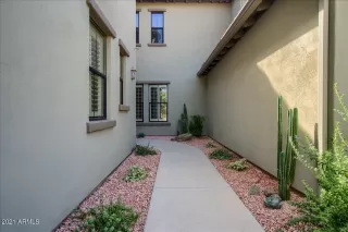 Photo #1: 6306782 Listing 