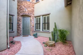 Photo #2: 6306782 Listing 