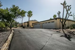 Photo #2: 6307015 Listing