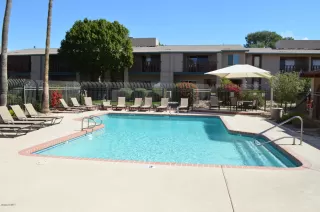Photo #4: 6307116 Listing 