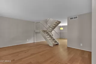 Photo #4: 6307314 Listing 