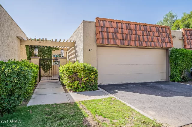 MLS: 6307533 Condo For Sale