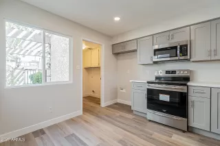 Photo #3: 6307533 Listing 