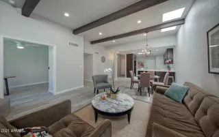 Photo #4: 6307594 Listing