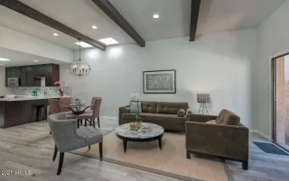Photo #5: 6307594 Listing