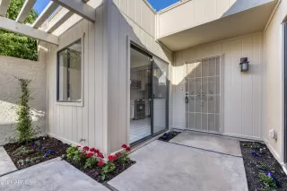 Photo #6: 6307671 Listing