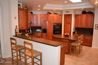 Photo #4: 6308259 Listing