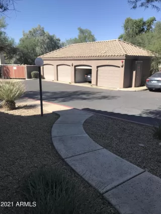 Photo #3: 6308402 Listing