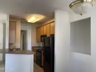 Photo #6: 6308467 Listing