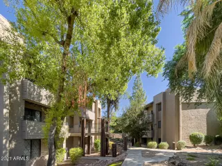 Photo #2: 6308526 Listing 