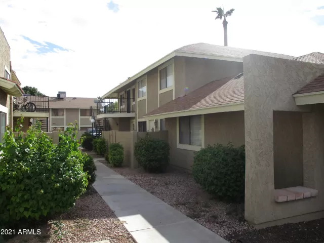 MLS: 6308672 Condo For Sale