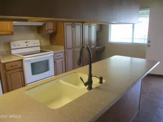 Photo #4: 6308672 Listing