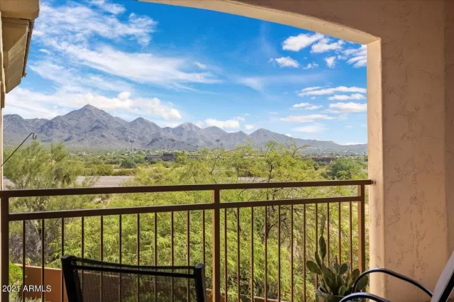 MLS: 6308694 Condo For Sale