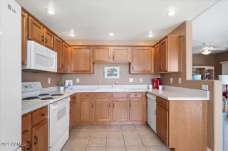 Photo #5: 6308694 Listing 