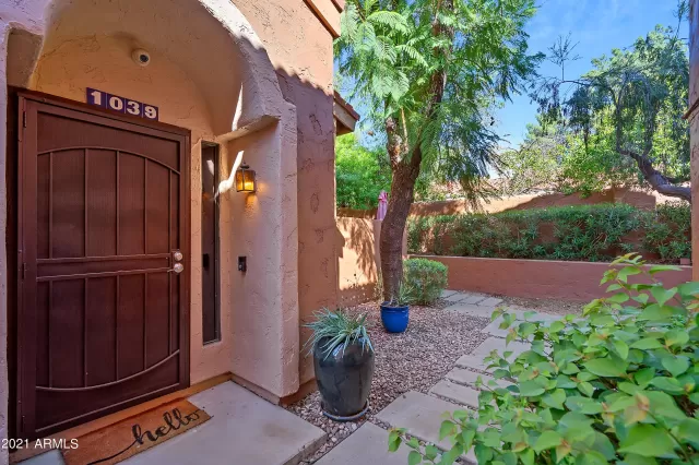 MLS: 6308702 Condo For Sale