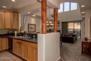 Photo #5: 6308723 Listing