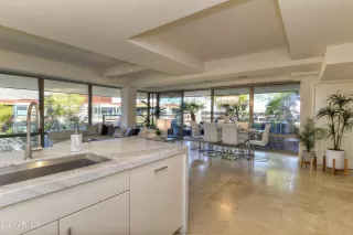 Photo #5: 6308973 Listing