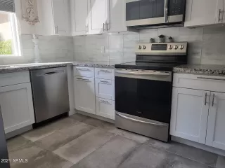 Photo #2: 6308981 Listing 