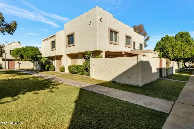 MLS: 6309629 Condo For Sale