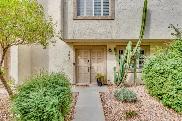 MLS: 6309635 Condo For Sale