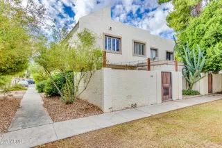 Photo #3: 6309635 Listing