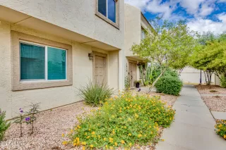 Photo #4: 6309635 Listing