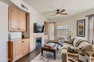 Photo #2: 6309698 Listing