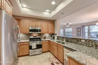 Photo #4: 6309698 Listing