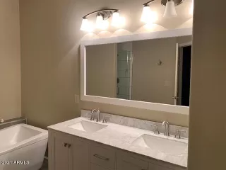 Photo #5: 6309735 Listing 