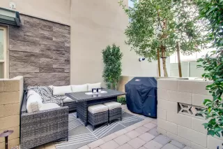 Photo #3: 6309835 Listing 