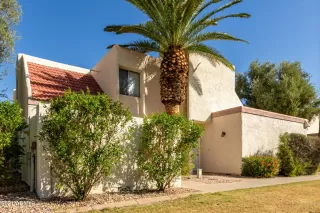 Photo #1: 6309869 Listing