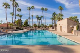 Photo #4: 6309877 Listing 