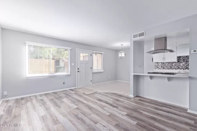 MLS: 6310011 Condo For Sale