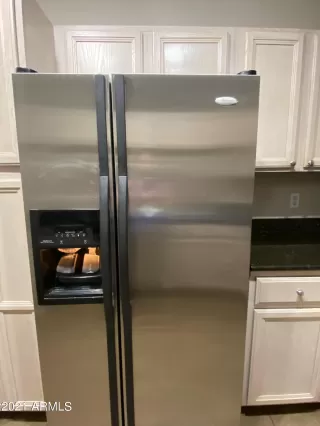 Photo #4: 6310155 Listing