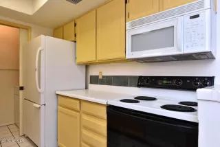 Photo #6: 6310159 Listing
