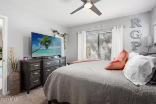 Photo #5: 6310256 Listing