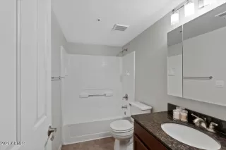 Photo #6: 6310775 Listing
