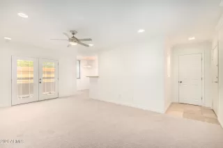 Photo #3: 6310918 Listing