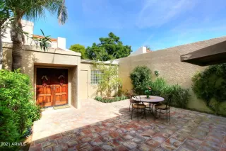 Photo #5: 6311083 Listing